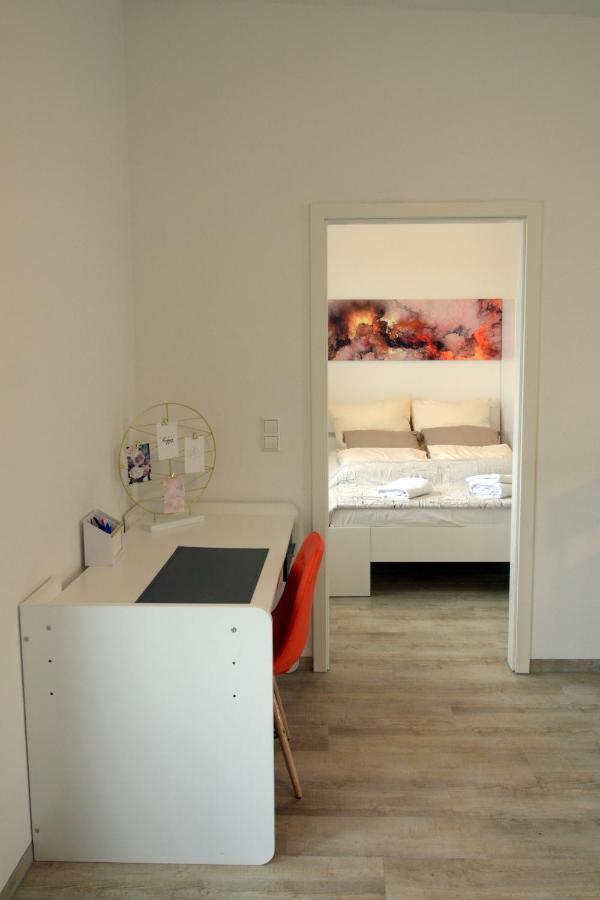 Unique Zentrale Moderne 2 Zimmer Wohnung Nahe Dem Park Villingen-Schwenningen Zewnętrze zdjęcie