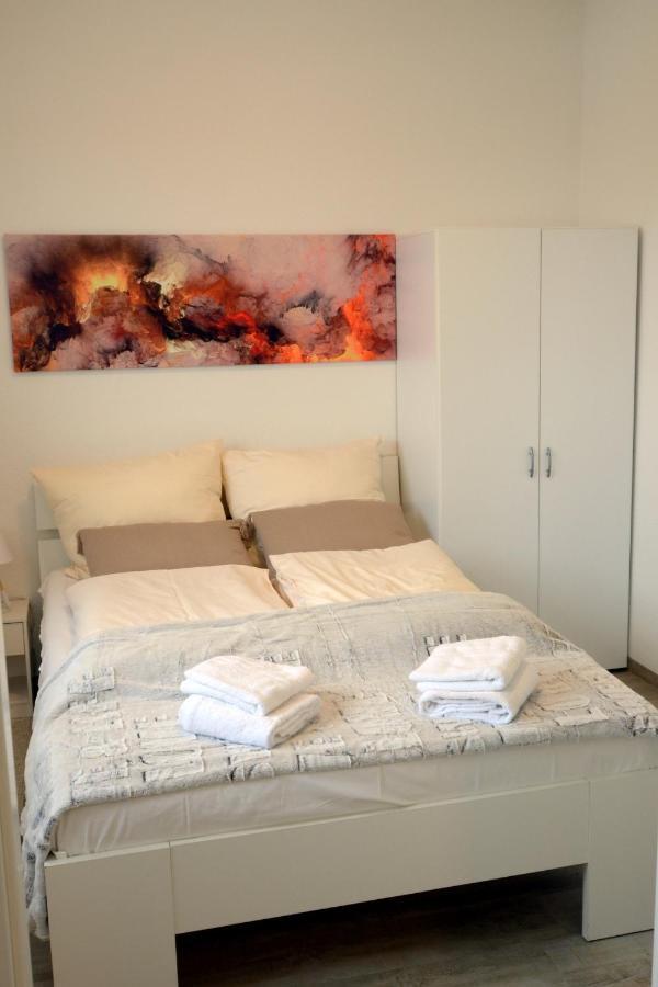 Unique Zentrale Moderne 2 Zimmer Wohnung Nahe Dem Park Villingen-Schwenningen Zewnętrze zdjęcie