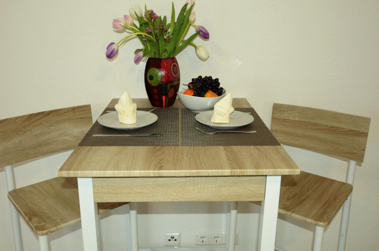 Unique Zentrale Moderne 2 Zimmer Wohnung Nahe Dem Park Villingen-Schwenningen Zewnętrze zdjęcie